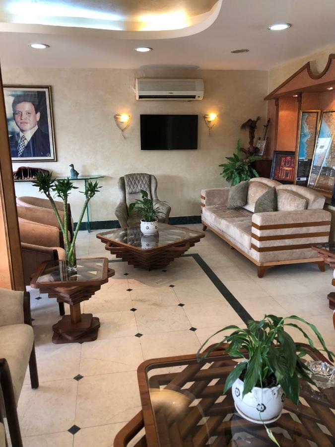 得维克1号酒店 亚喀巴 外观 照片